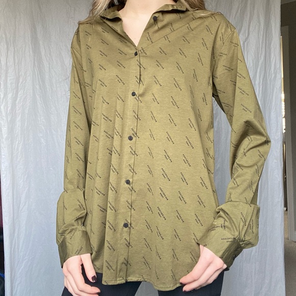 Balenciaga XL Green And Black Logo Button Up Collared Long Sleeve Shirt - Picture 4 of 14